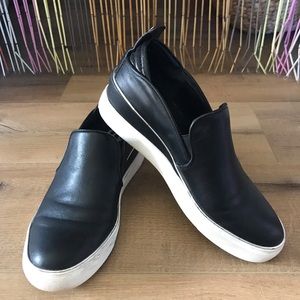 The Wishbone Collection black leather wedged loafer/sneakers. Womens size 8.5